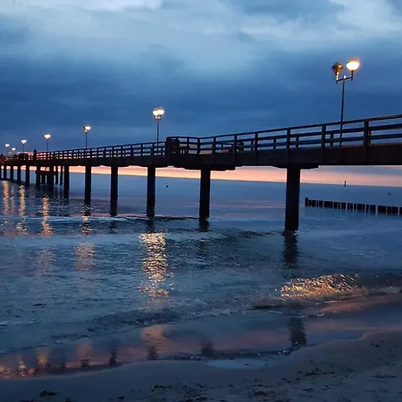 Waterkant In Der Seefahrtschule Wustrow (Fischland)